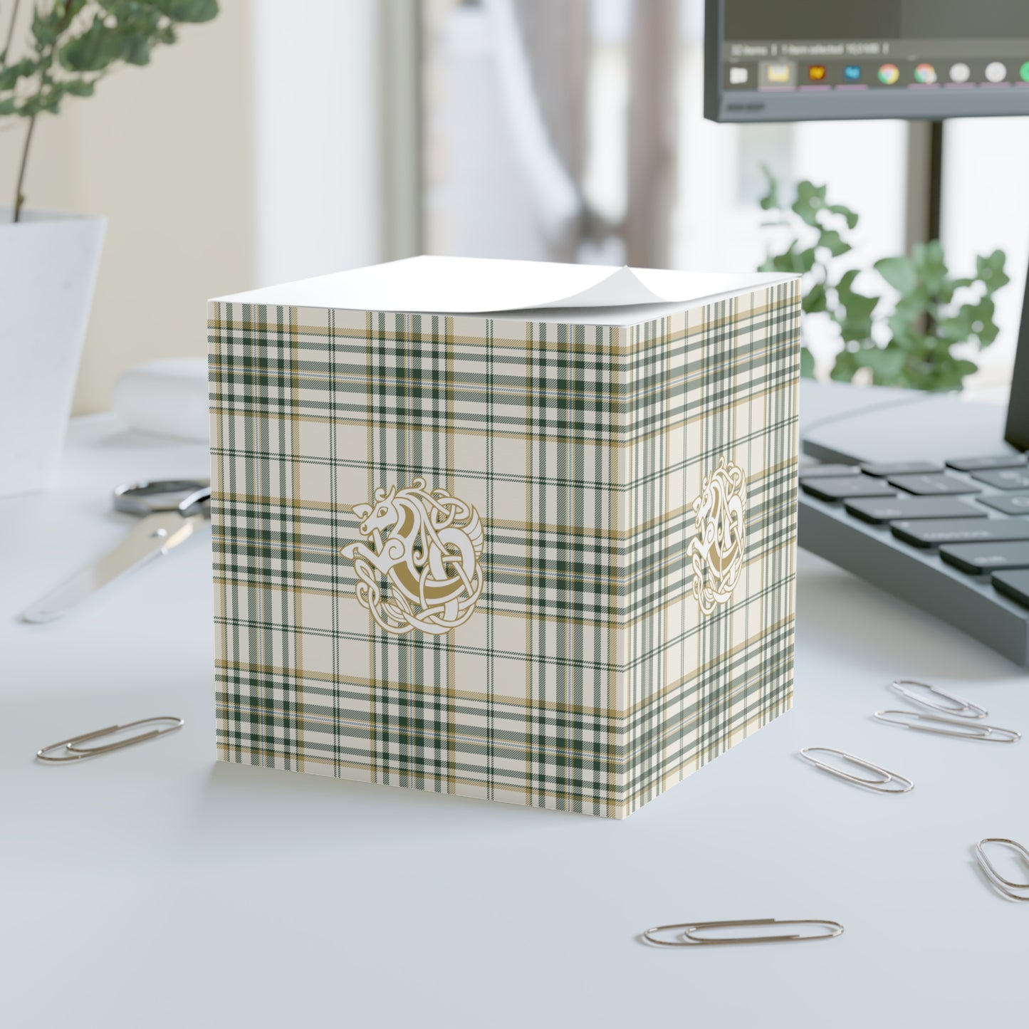 Kelpie Tartan Note Cube